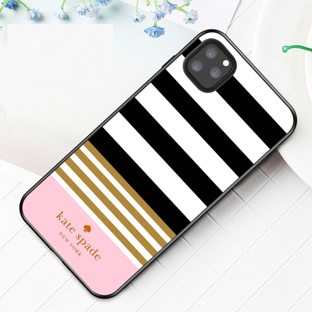 kate spade new york Funda dura para el iPhone 13