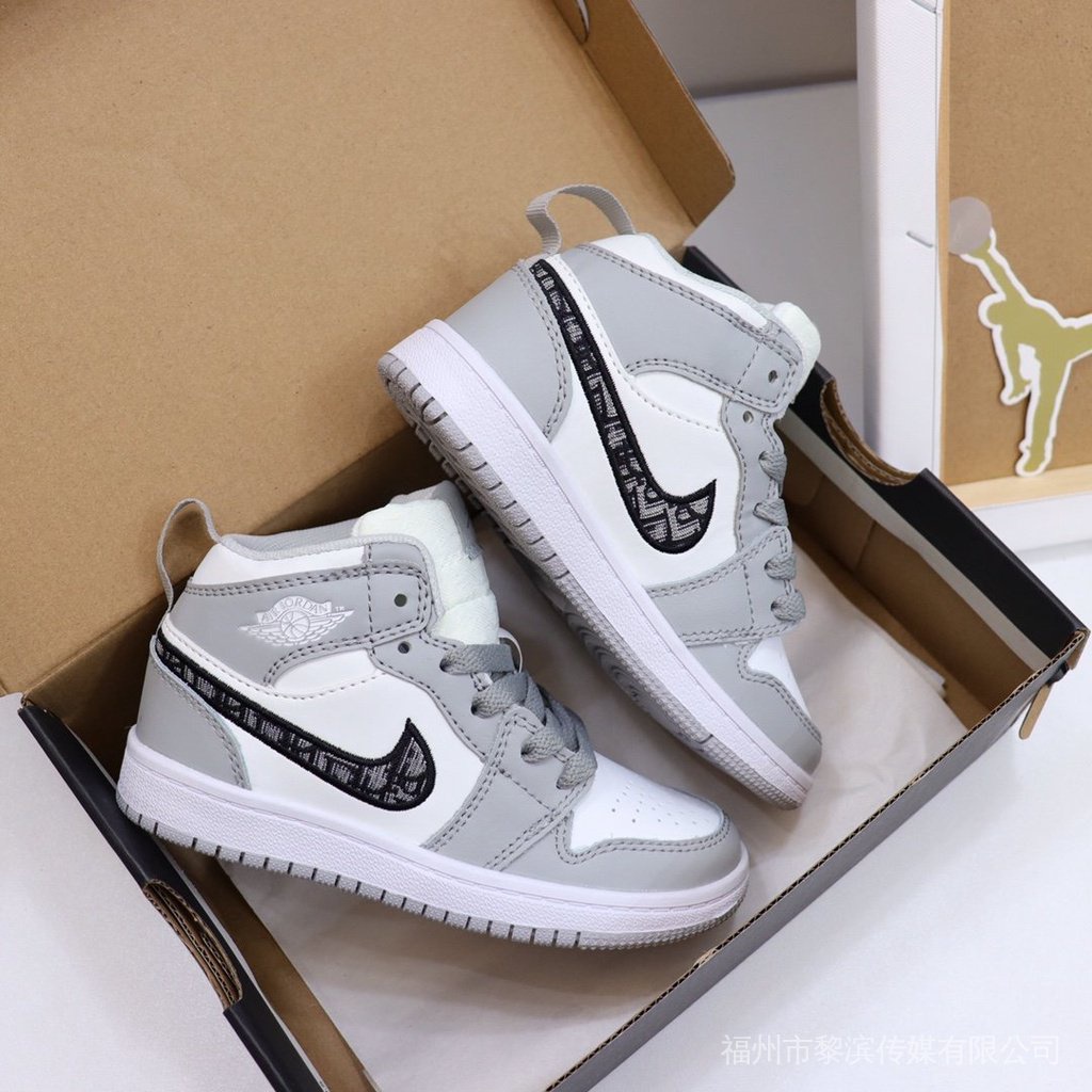 Tenis nike jordan outlet para niños